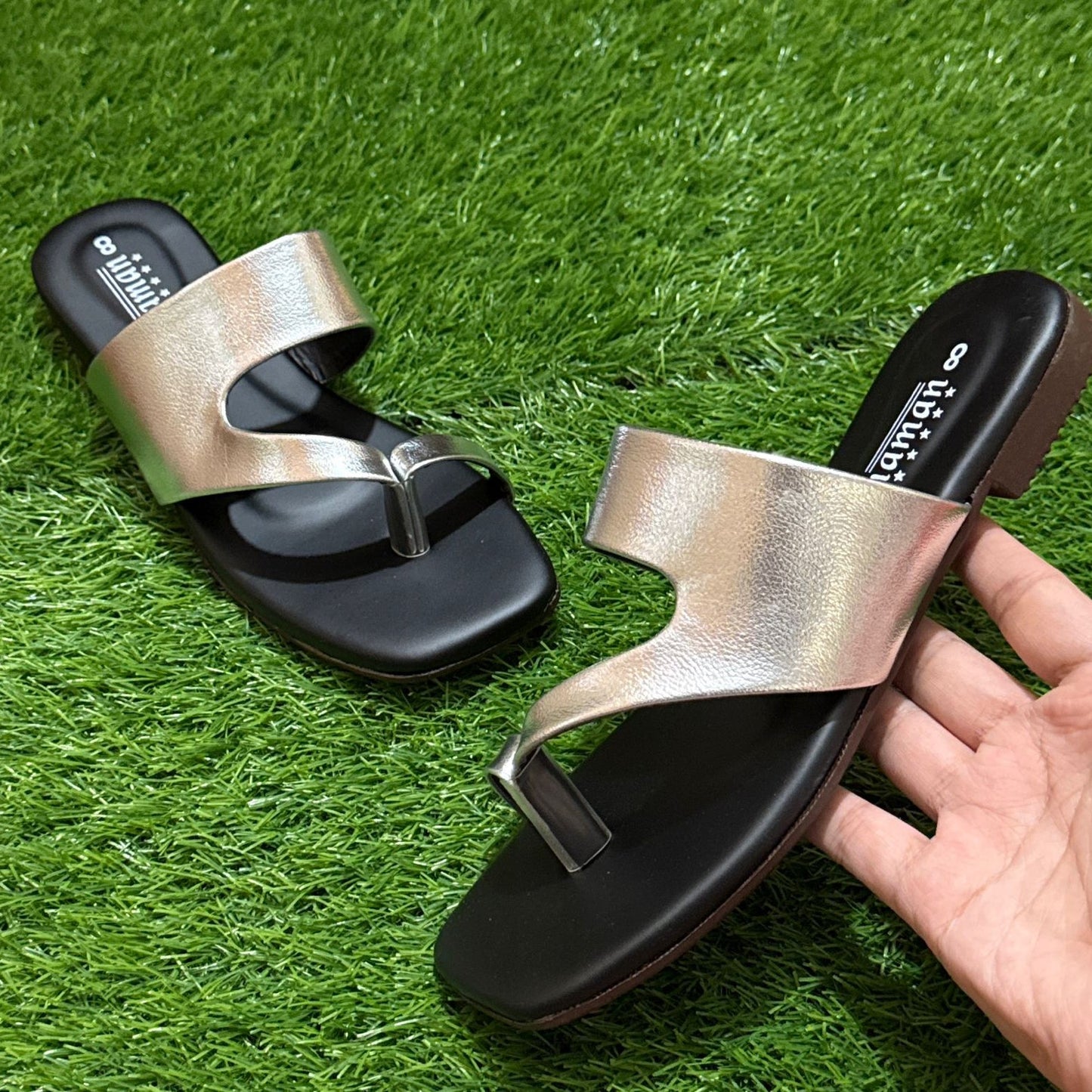 Metallic Ankle Strap Toe Post Flat Sandals - Silver - SH Collection