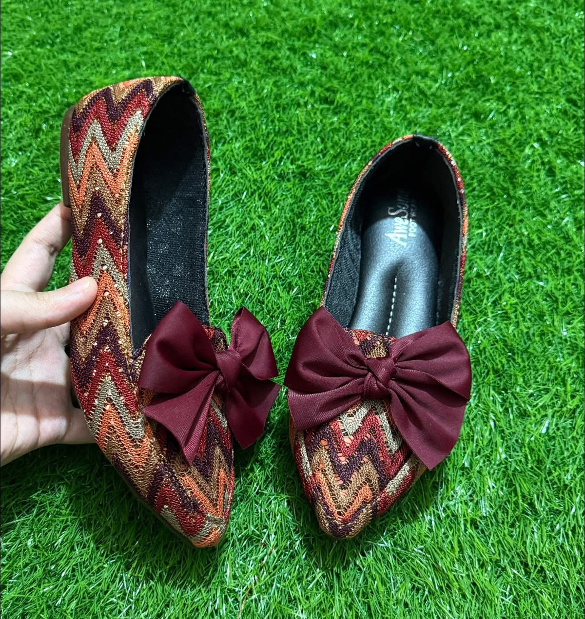Multi Pump Plane Bow SH Collection