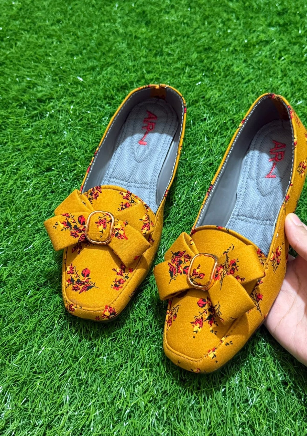 Print Pumps bow SH Collection