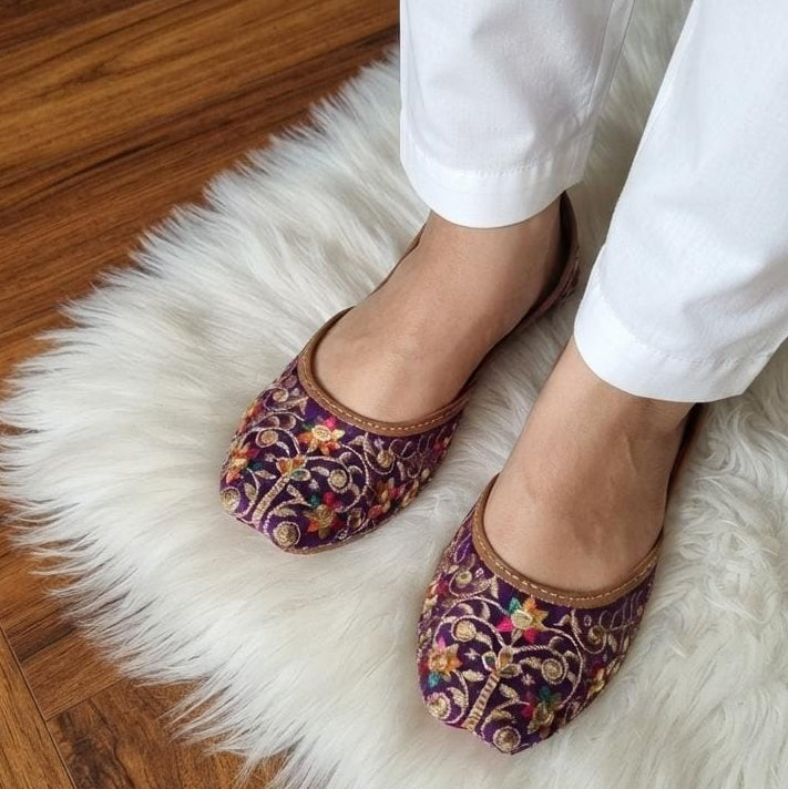 Gold Thread Embroidered Velvet Khussa - Purple SH Collection
