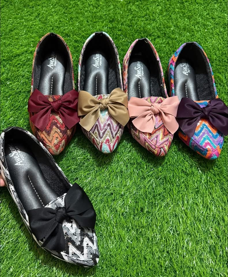 Multi Pump Plane Bow SH Collection