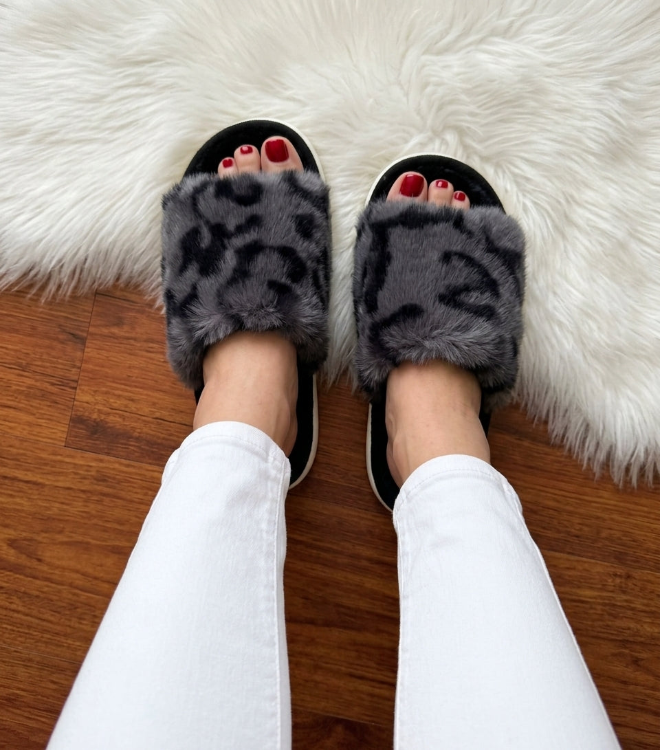 003 Fur Slipper SH Collection