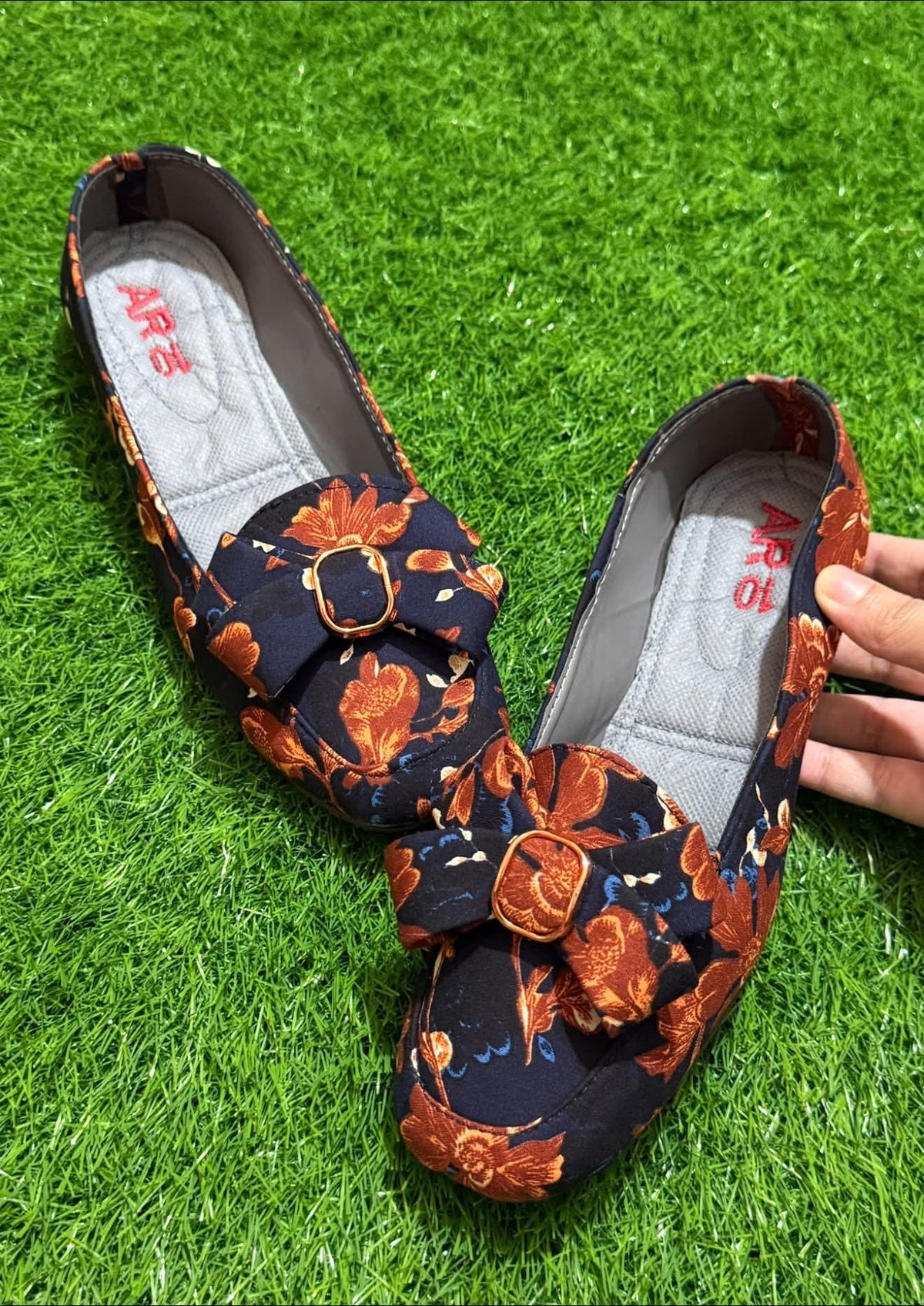 Print Pumps bow SH Collection
