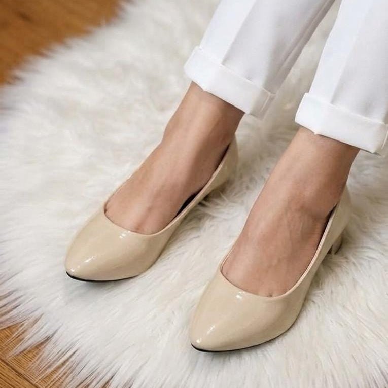 Block Heel Court Shoes - in 5 colors - SH Collection