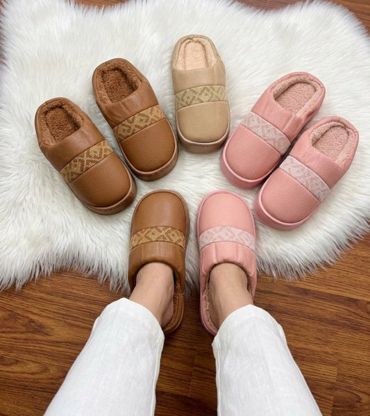 Cozy Geometric Fur-Lined Platform Slippers - SH Collection