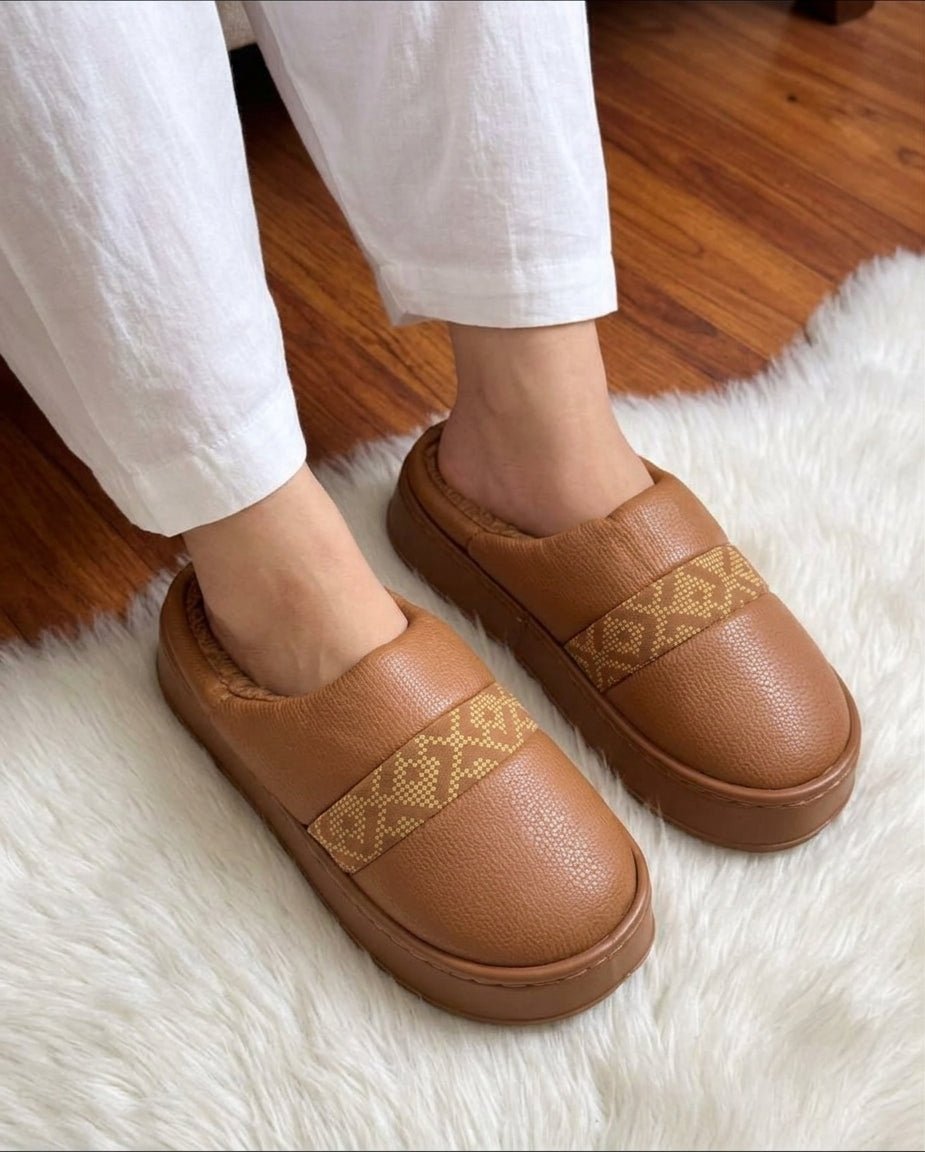 Cozy Geometric Fur-Lined Platform Slippers - SH Collection