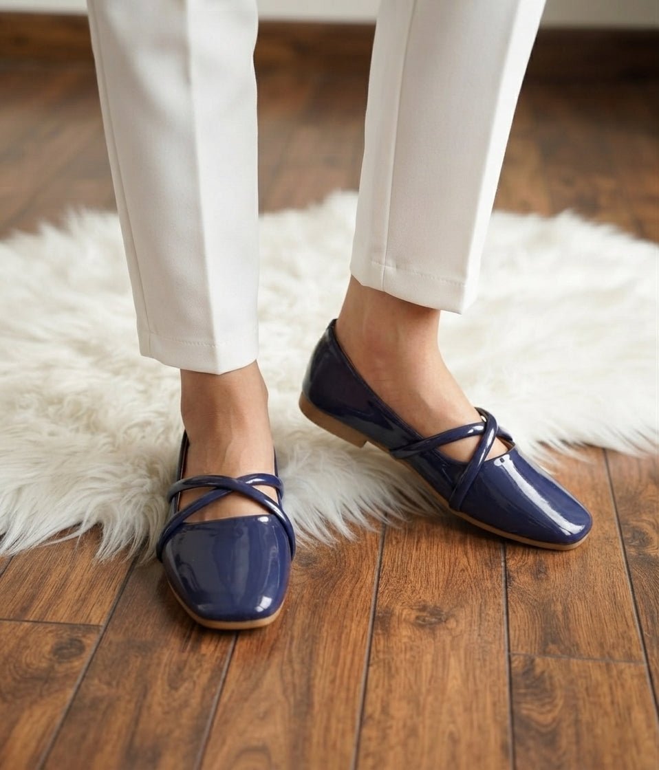 Elegant Glossy Cross-Strap Flat Shoes - SH Collection