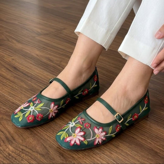 Floral Embroidered Ballet Flats - Green - SH Collection