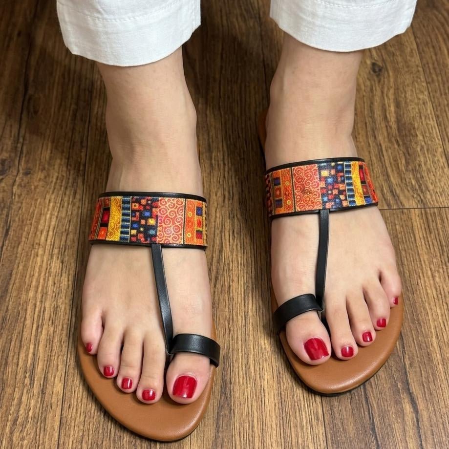 Tribal Print T-Strap Flat Sandals - Black Multicolor - SH Collection